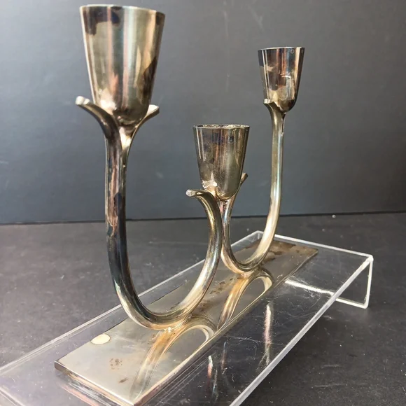 Candelabra Silver Plated Natural Patina Candlestick Holder Wm.A ROGERS Canada - Picture 4 of 12